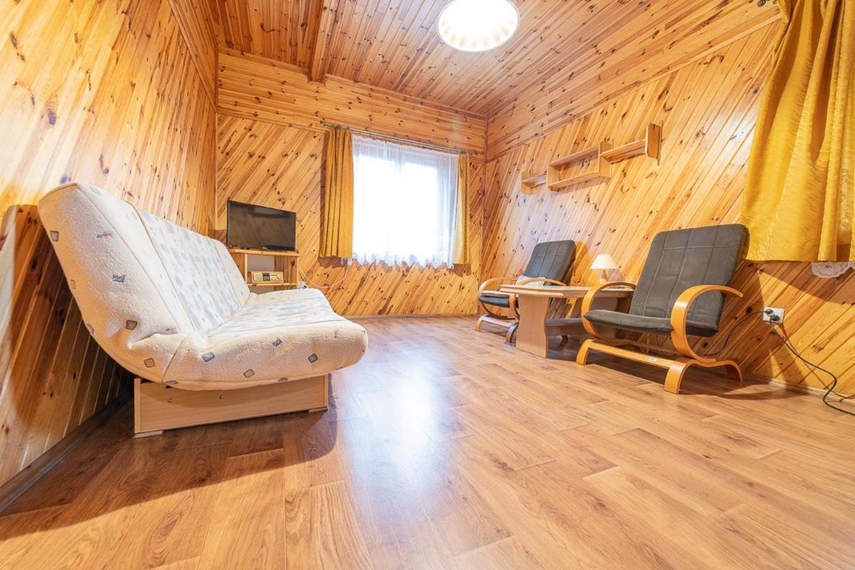 Hotel Ośrodek Wrzosowa Góra Ruciane-Nida Zewnętrze zdjęcie